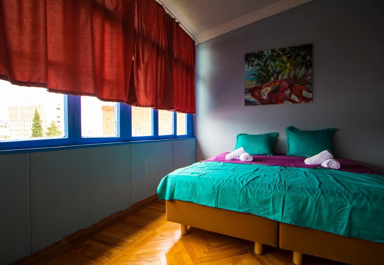 Royz Hostel Tbiliszi Kültér fotó